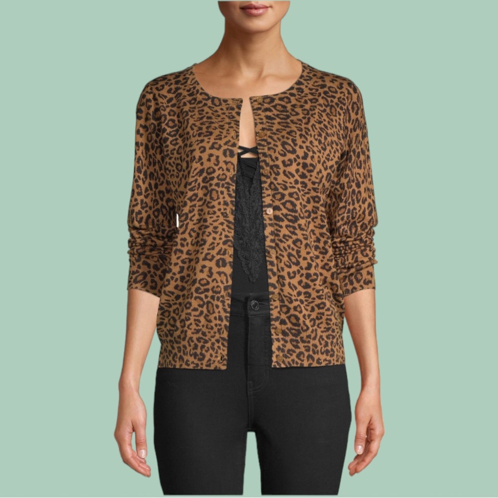 Unique Ribbed Hem Leopard Print Button Up Cardiga… - image 1